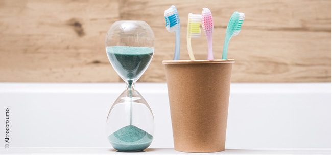 Clessidra e spazzolini